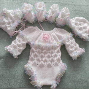 gathered yoke baby bodysuit/onesie/romper knitting patter