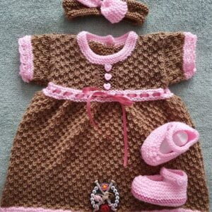 Baby Gingerbread Girl dress knitting pattern