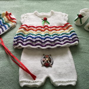 knitting pattern for a pretty angel top set