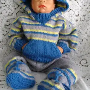 Baby Boy or Girl Tracksuit Knitting Pattern